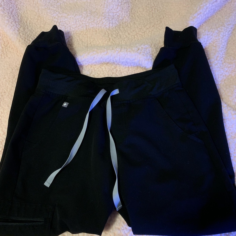Black Figs scrub pants